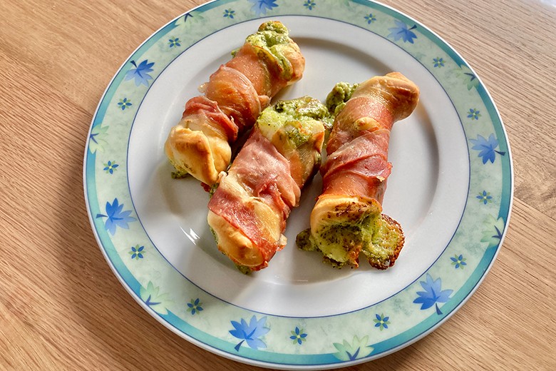 Käse-Schinken-Stangen