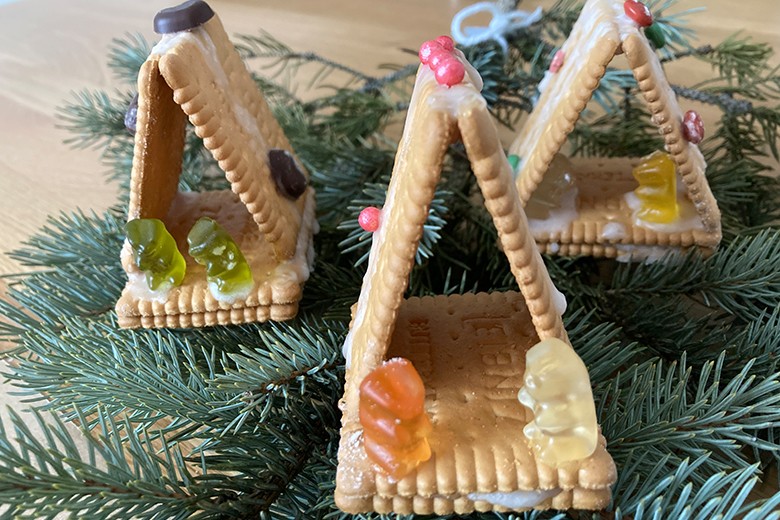 Essbare Häuschen aus Butterkeksen