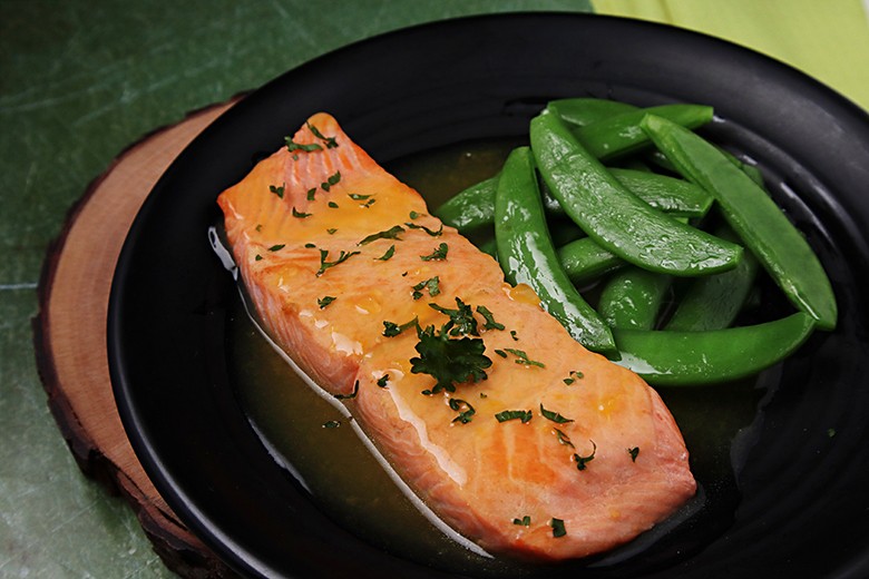 Lachs mit Zuckerschoten