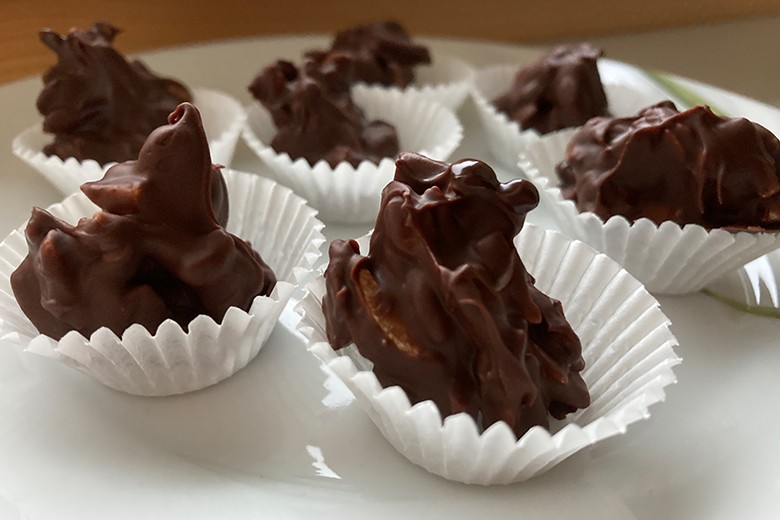 Nuss-Crossies mit Zimt