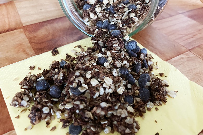 Granola mit Kokos