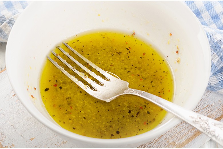 Essig-Öl-Dressing mit Senf - Rezept