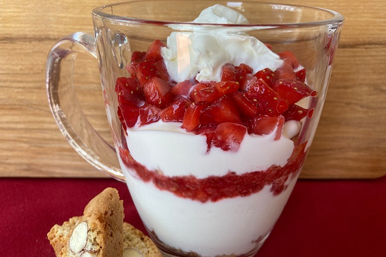 Mascarpone-Erdbeer-Dessert