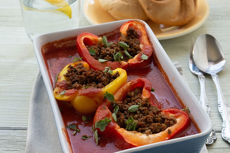 Gefüllte Paprikaschoten aus dem Backofen