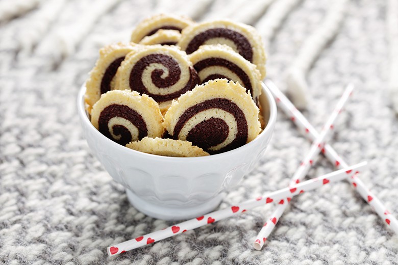 Black and White-Plätzchen mit Zimt