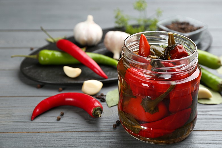Eingelegte Chilischoten