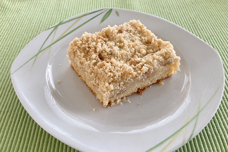 Apfel-Schmand-Kuchen mit Streusel