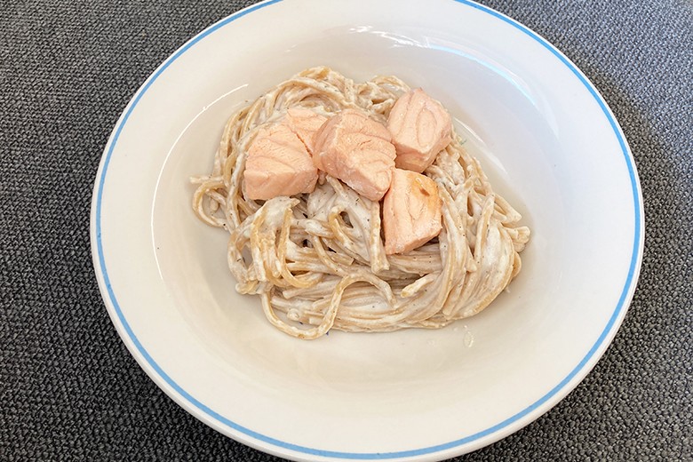 Spaghetti mit Lachs-Frischkäse-Sauce