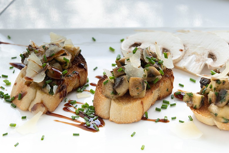 Bruschetta mit Pilzen