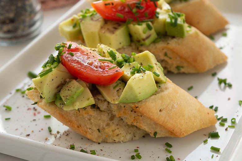 Bruschetta mit Avocado