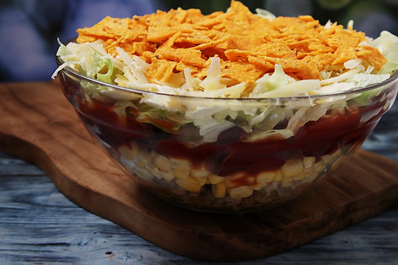 Mexikanischer Schichtsalat