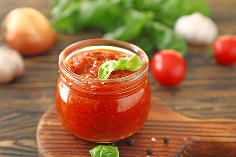 Tomatensoße für Pizza selber machen