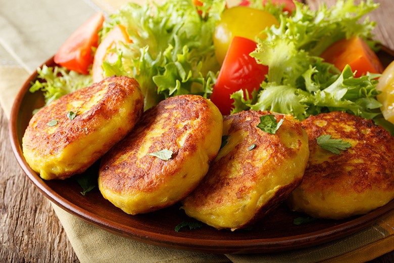 Kartoffelpuffer aus gekochten Kartoffeln