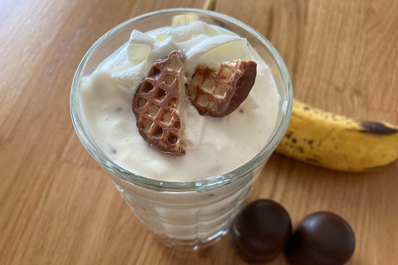 Schokokuss-Dessert mit Banane