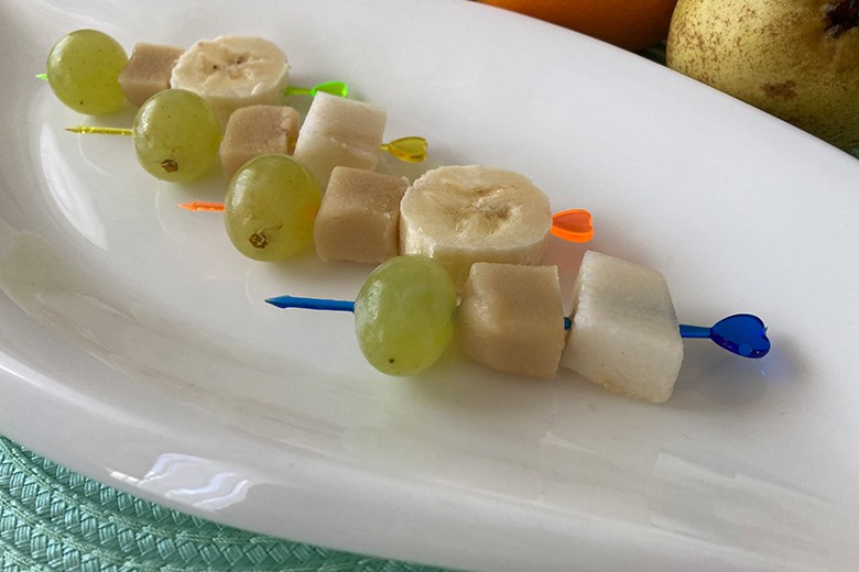 Marzipan-Obst-Spieße