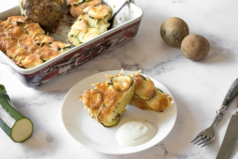 Kartoffeln mit Zucchini überbacken
