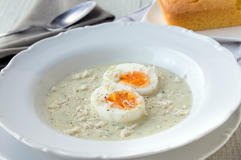 Eier in Meerrettichsauce