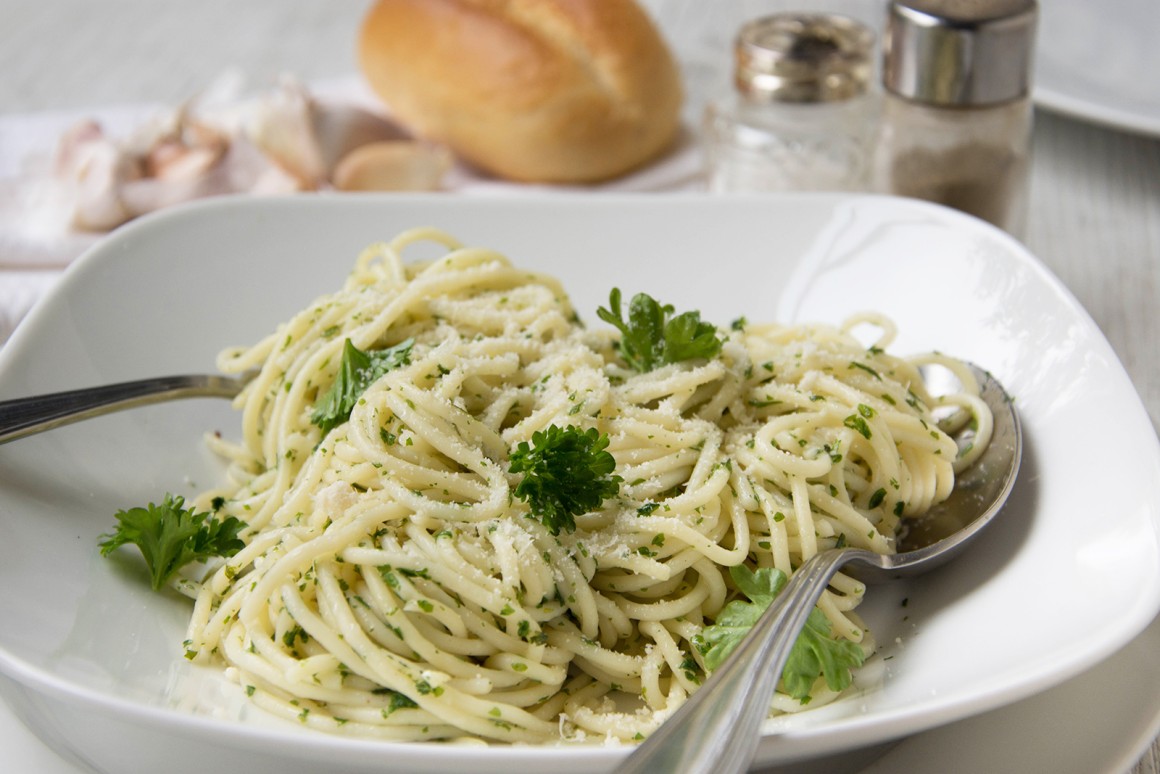 Spaghetti mit Knoblauchöl-image