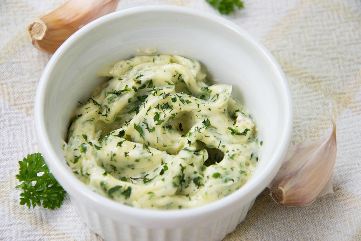Kräuterbutter