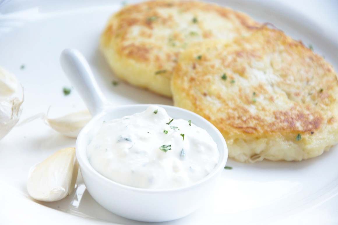 Knoblauchsauce mit Zitronenpfeffer