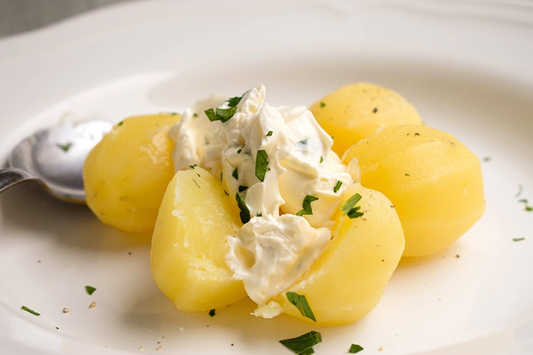 Pellkartoffeln mit Quark