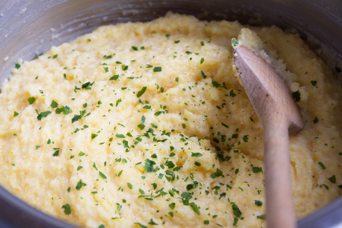 Polenta mit Petersilie