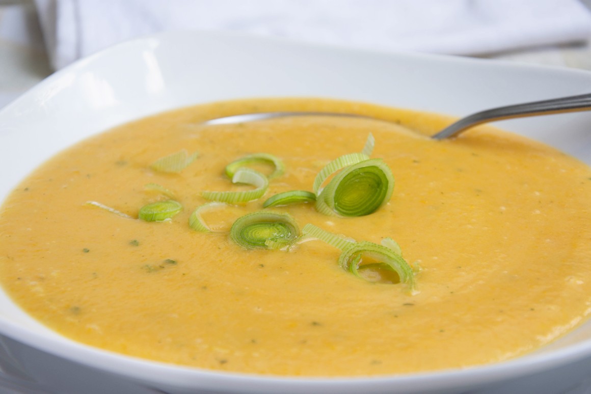 Möhren-Kokos-Suppe