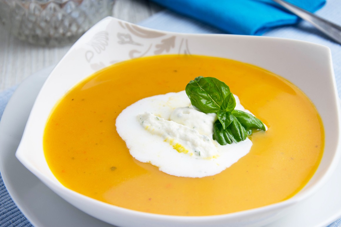 Kürbissuppe mit Majoran
