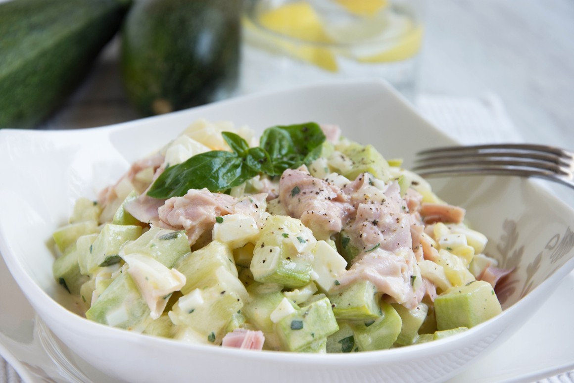 Schinkensalat mit Zucchini-Rezept