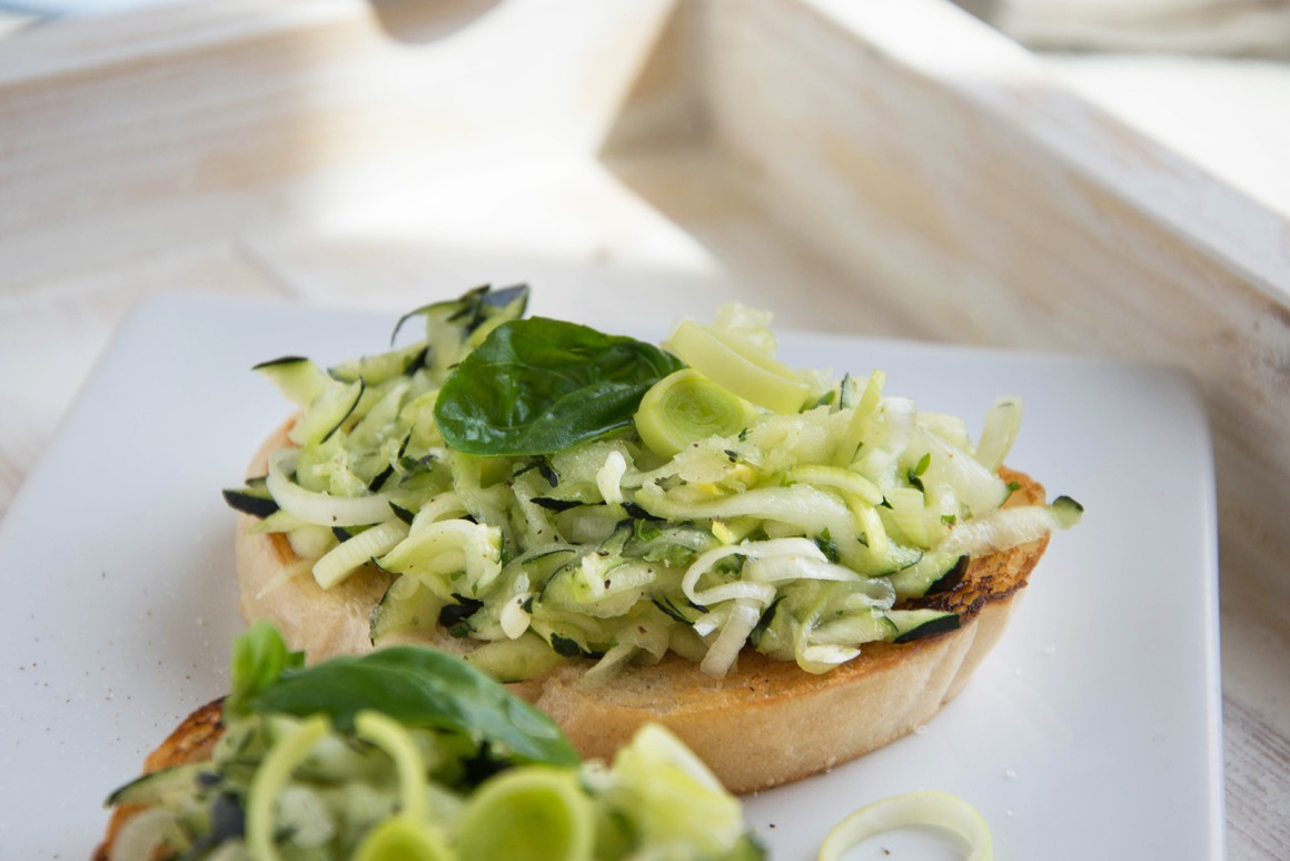 Zucchini-Crostini