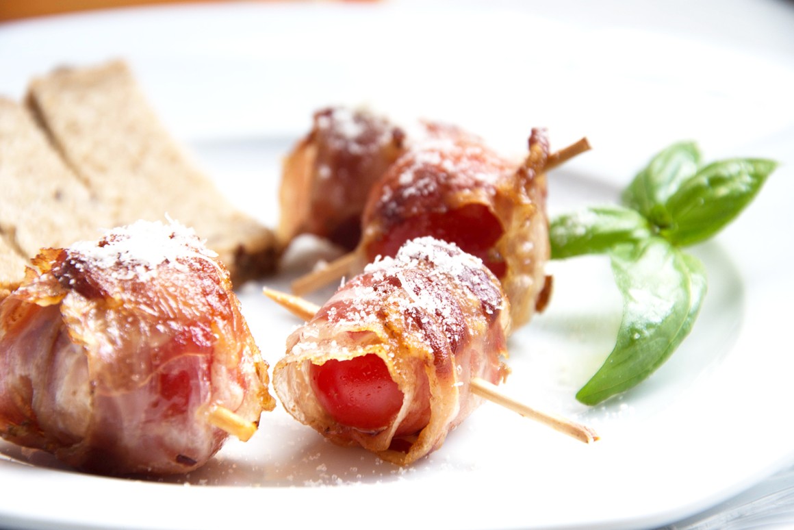 Tomate im Speck