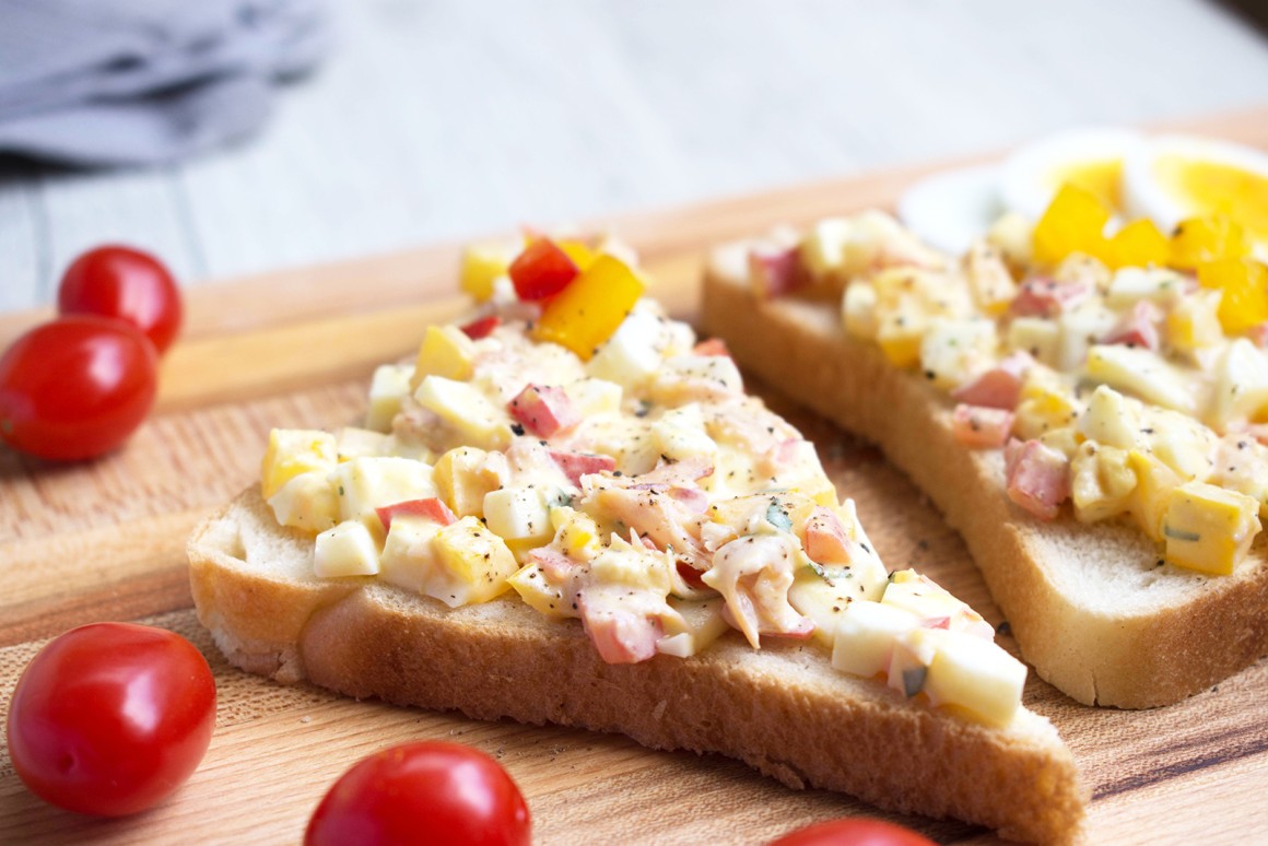 Eiersalat mit Tomaten - Rezept