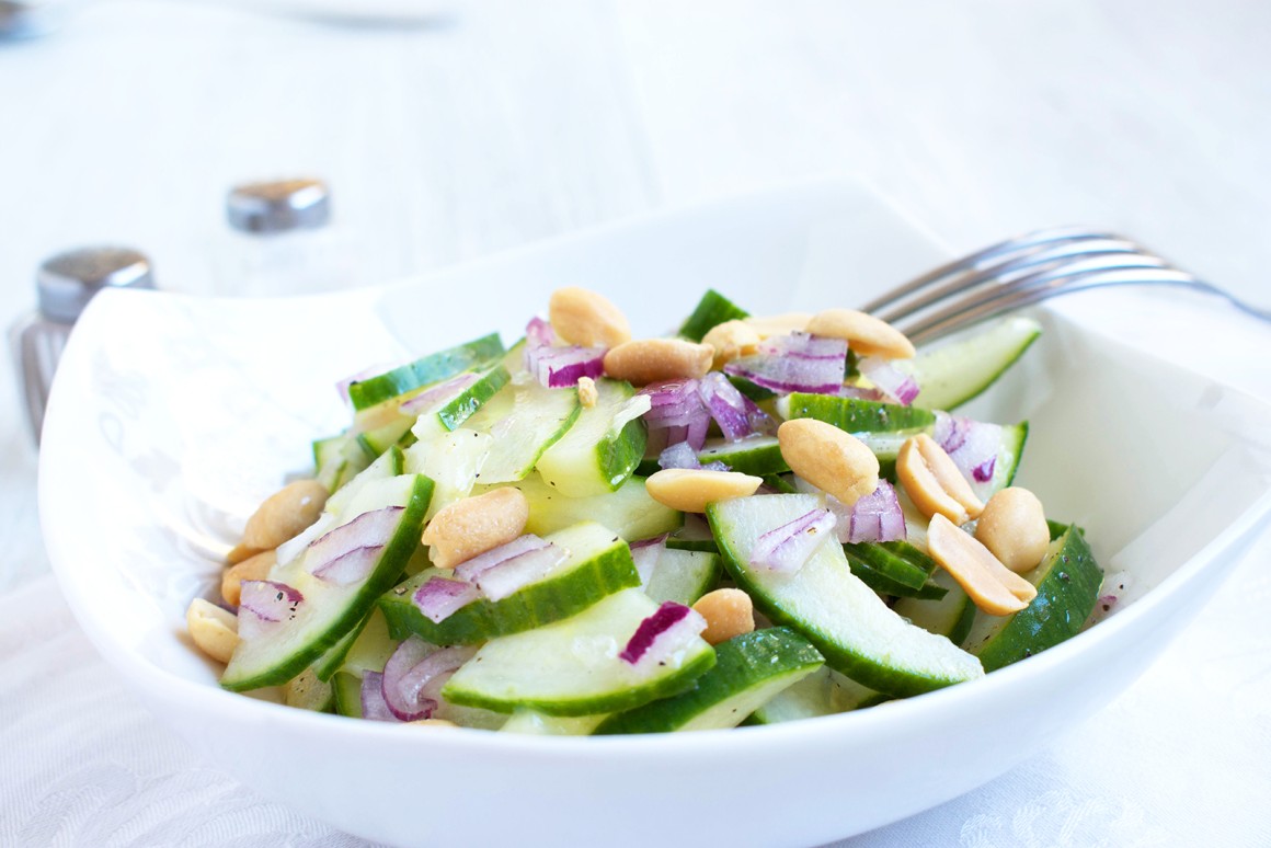 Nussiger Gurkensalat