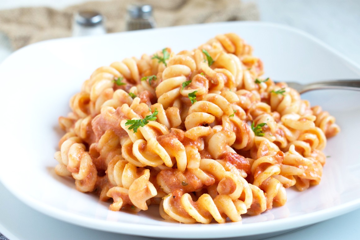 Vegane Tomaten-Sahne-Soße