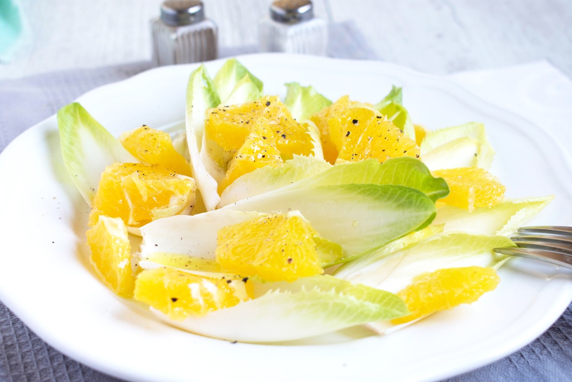 Chicoréesalat mit Mandarinen