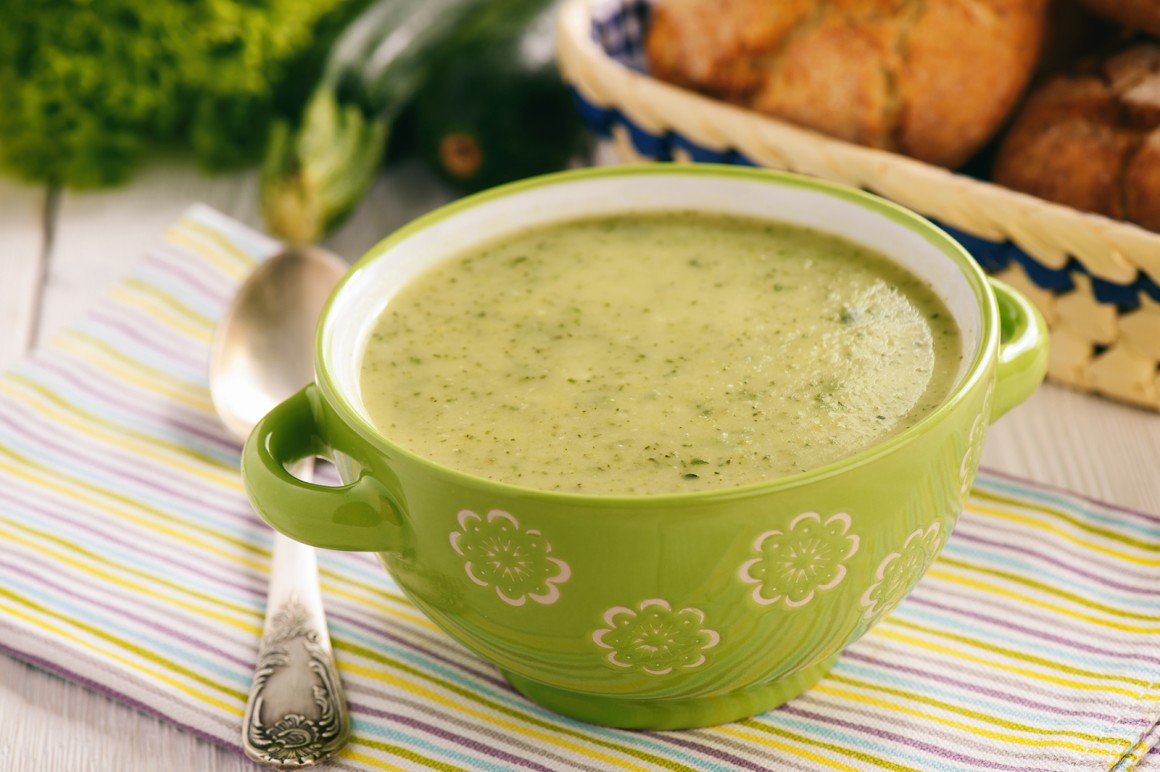 Zucchini-Suppe