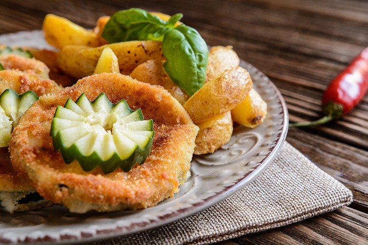 Zucchini paniert