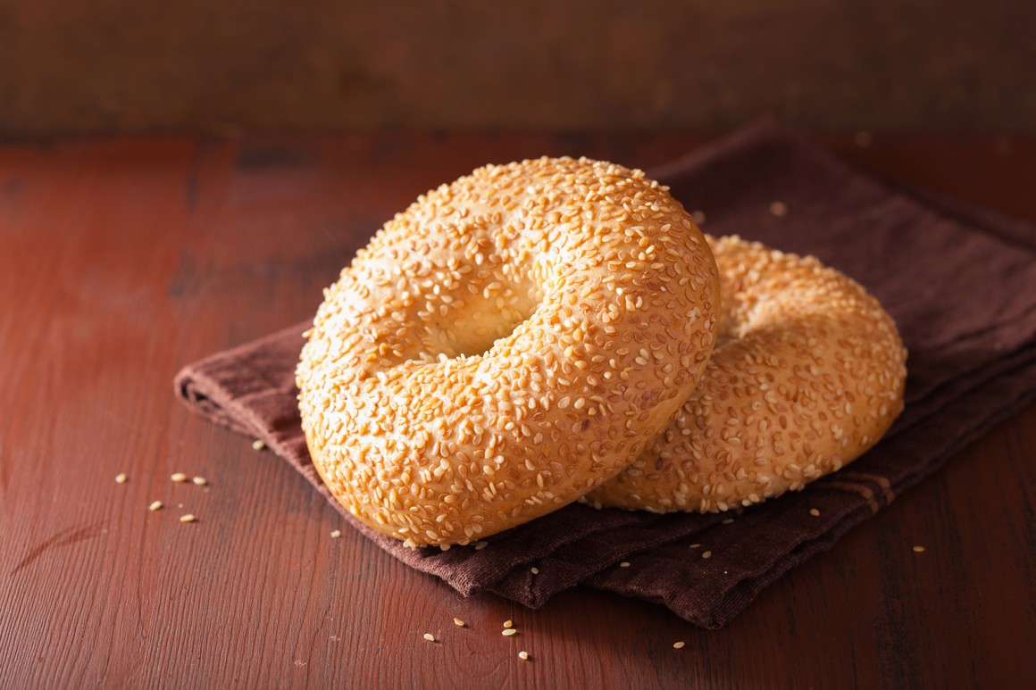 Amerikanische Sesambagels