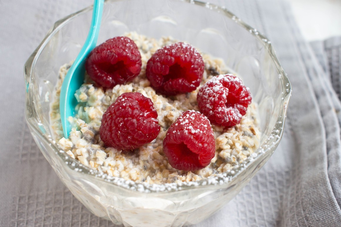 Fruchtige Overnight-Oats mit Vanille