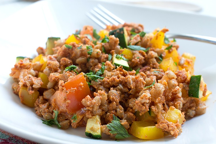 Gemüsepfanne mit Dinkel - Rezept