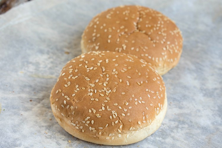 Sesambrötchen