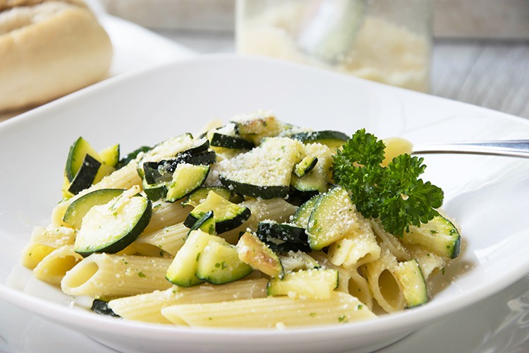 Nudeln mit Zucchini