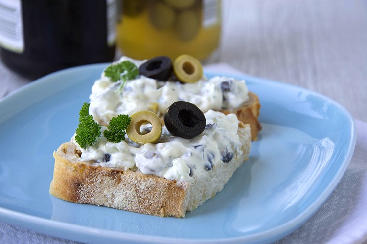 Griechischer Olivenaufstrich