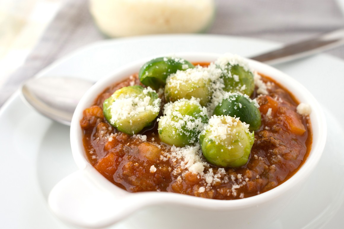 Gebratener Rosenkohl mit Sauce Bolognese