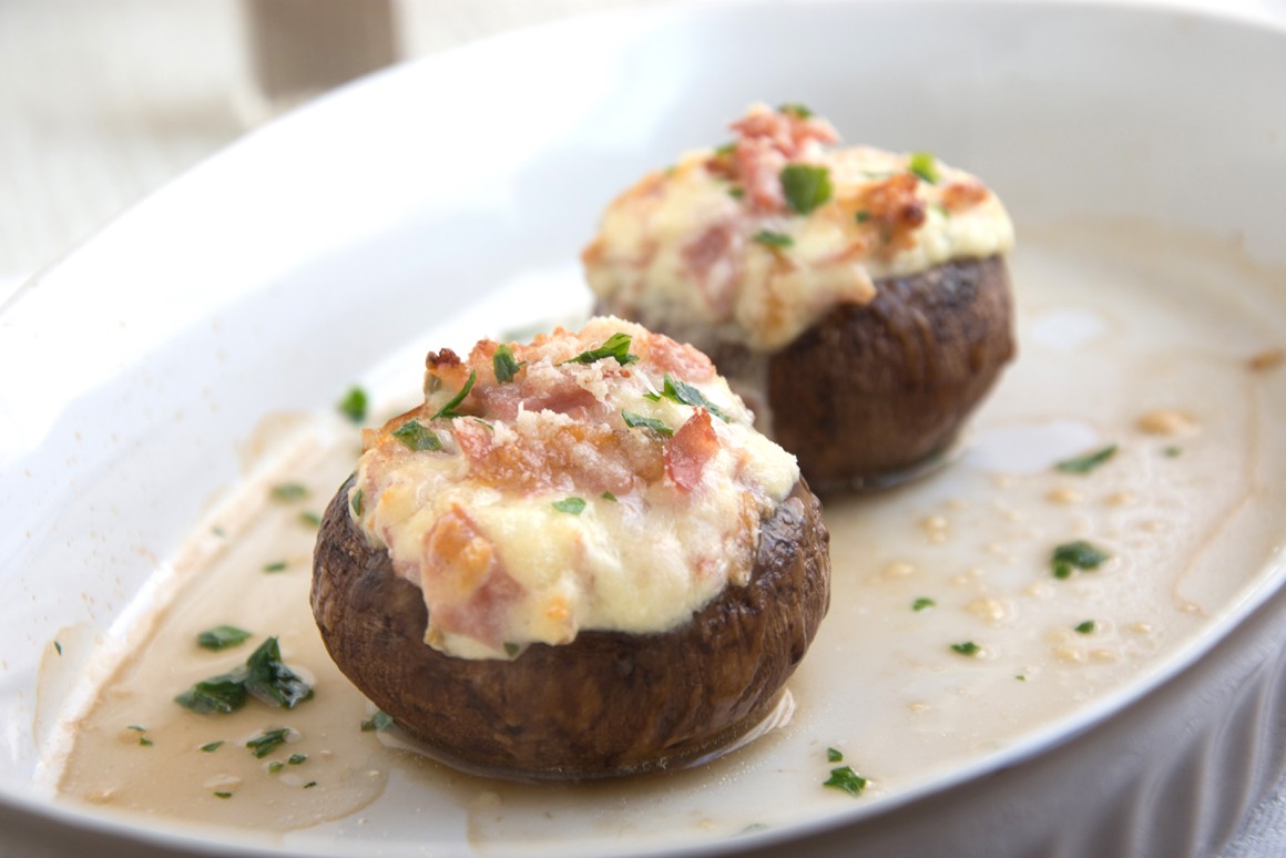 Champignons mit Schinkenfüllung – Rezept