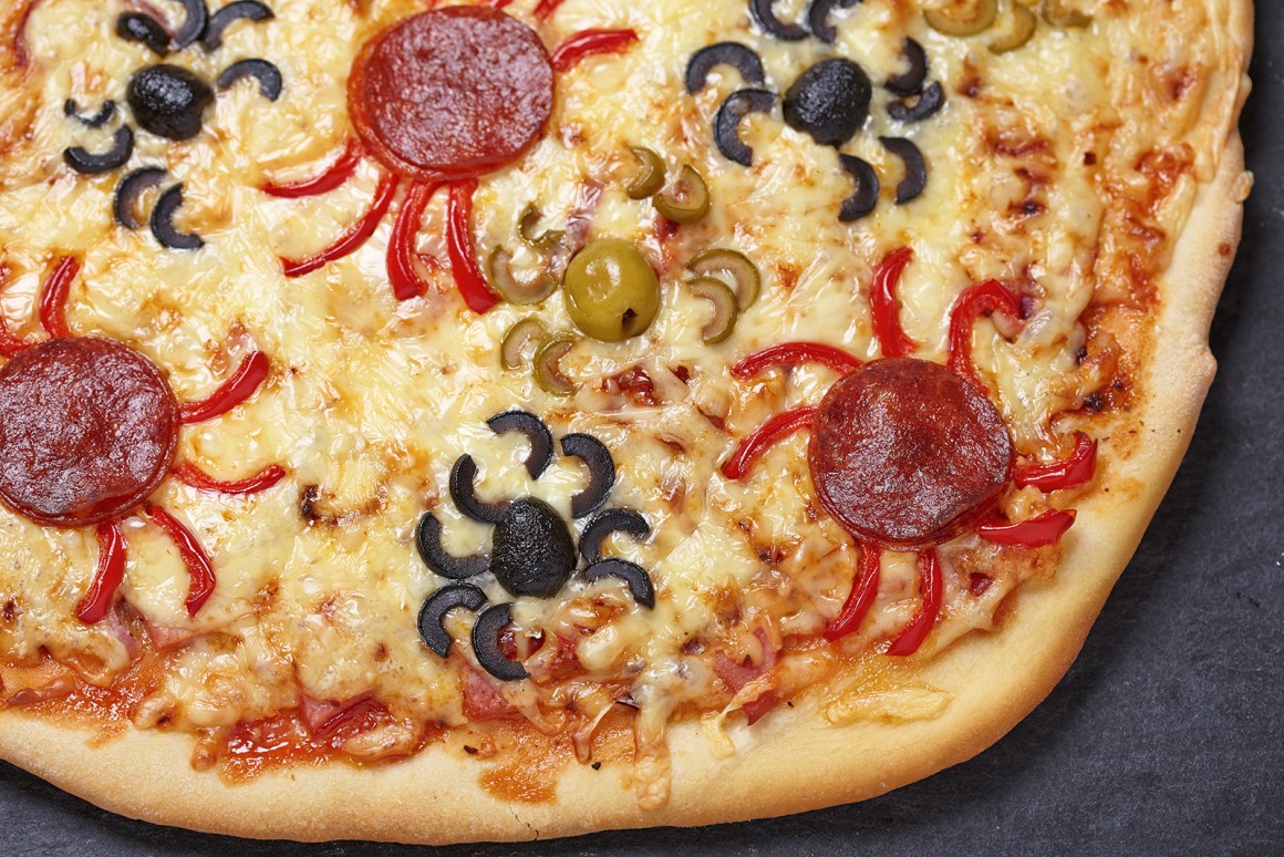 Spinnenpizza zu Halloween