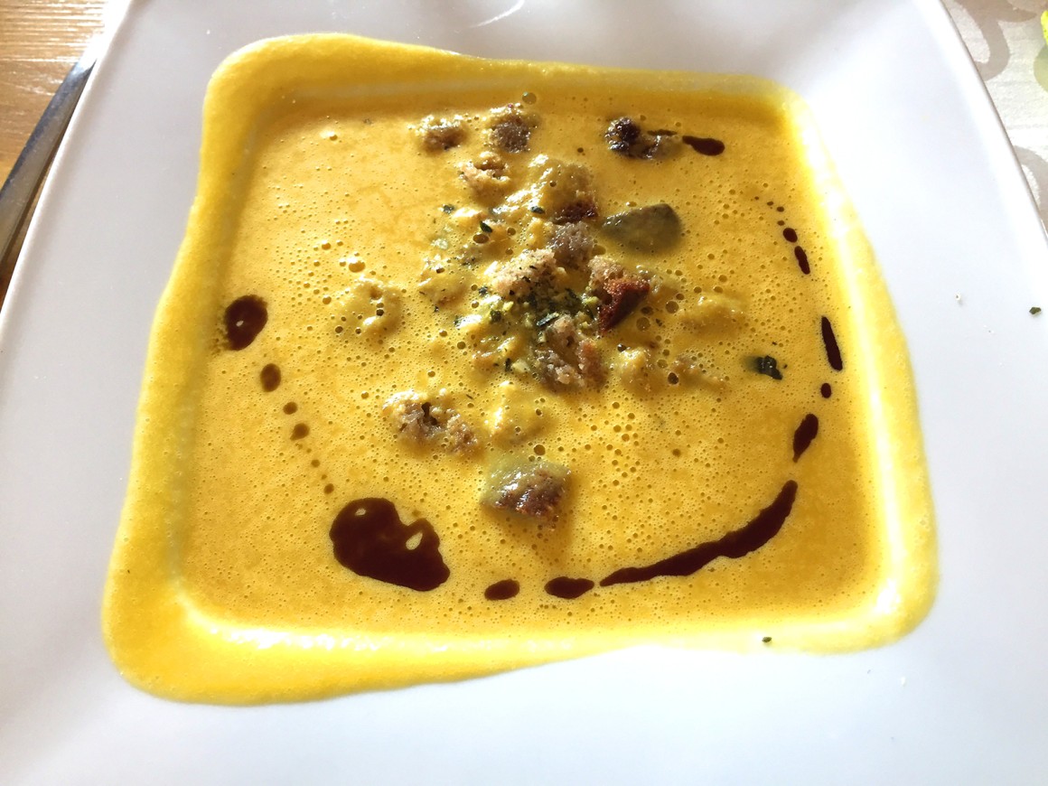 Vegane Kürbiscremesuppe