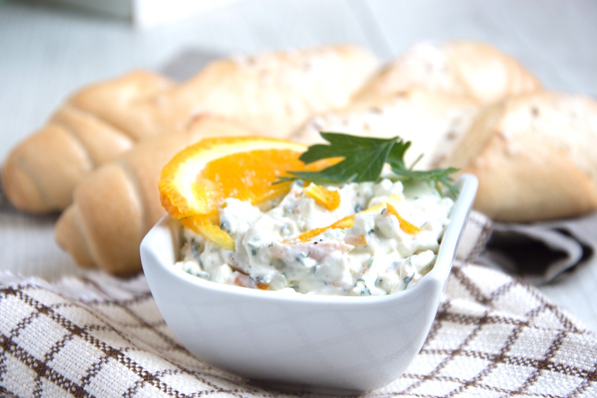 Orangen-Kräuter-Quark