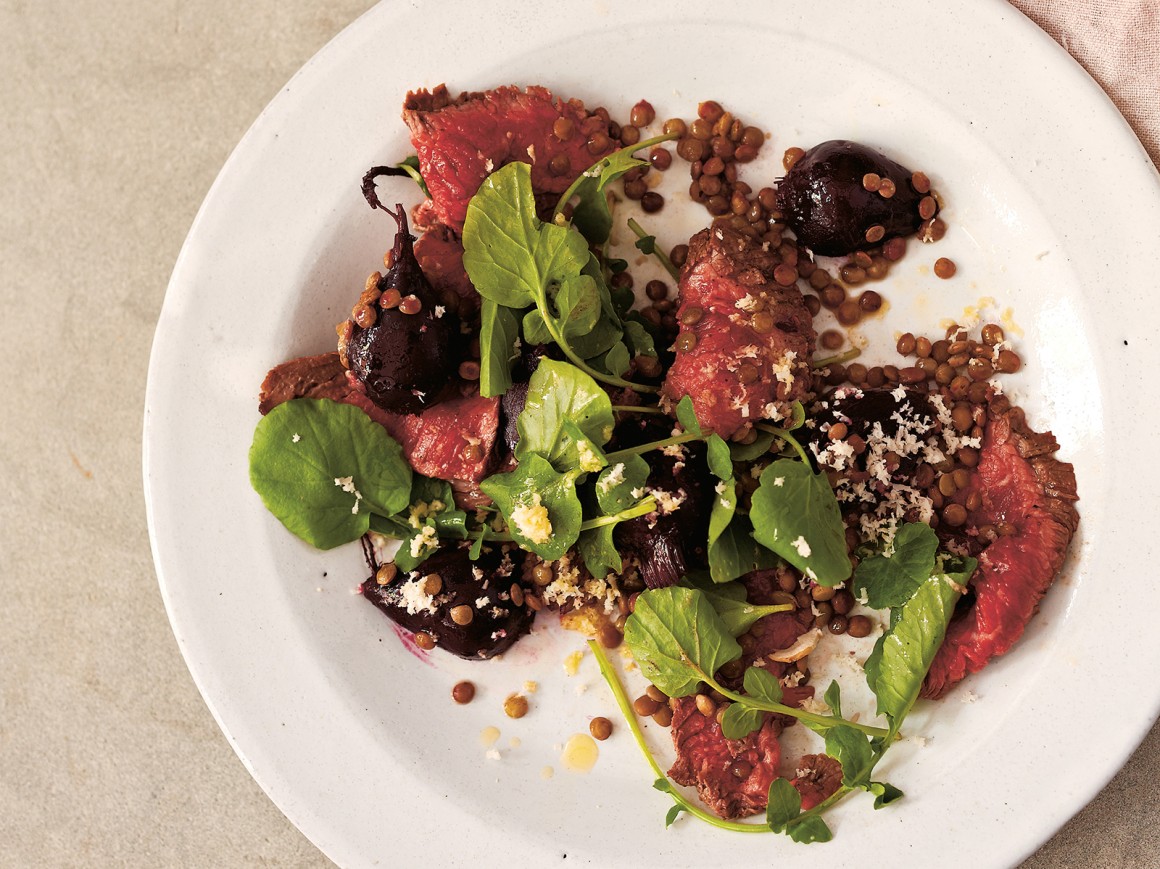 Roastbeef, Rote Bete, Linsen und Meerrettich