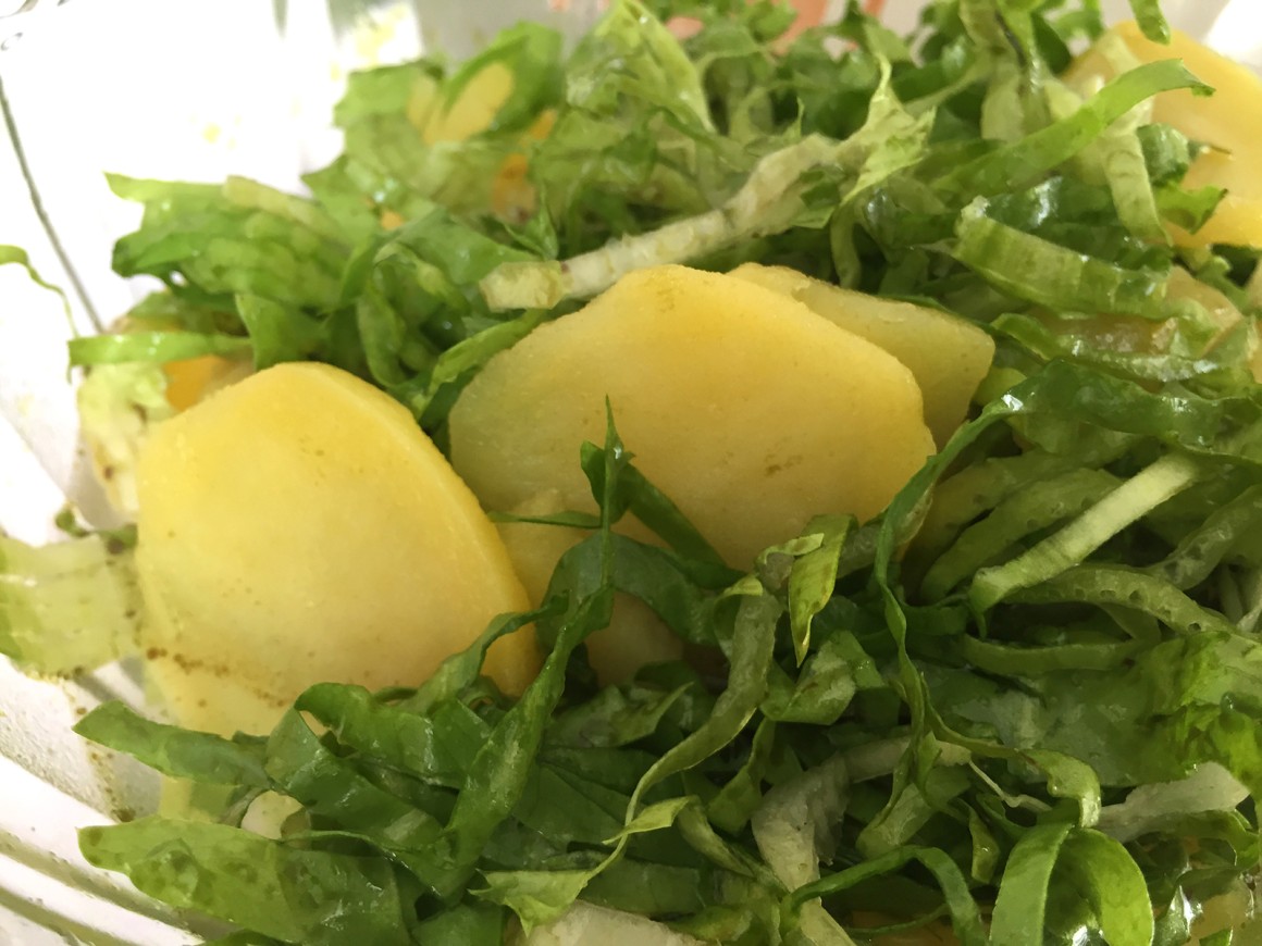 Kartoffel-Endivien-Salat - Rezept